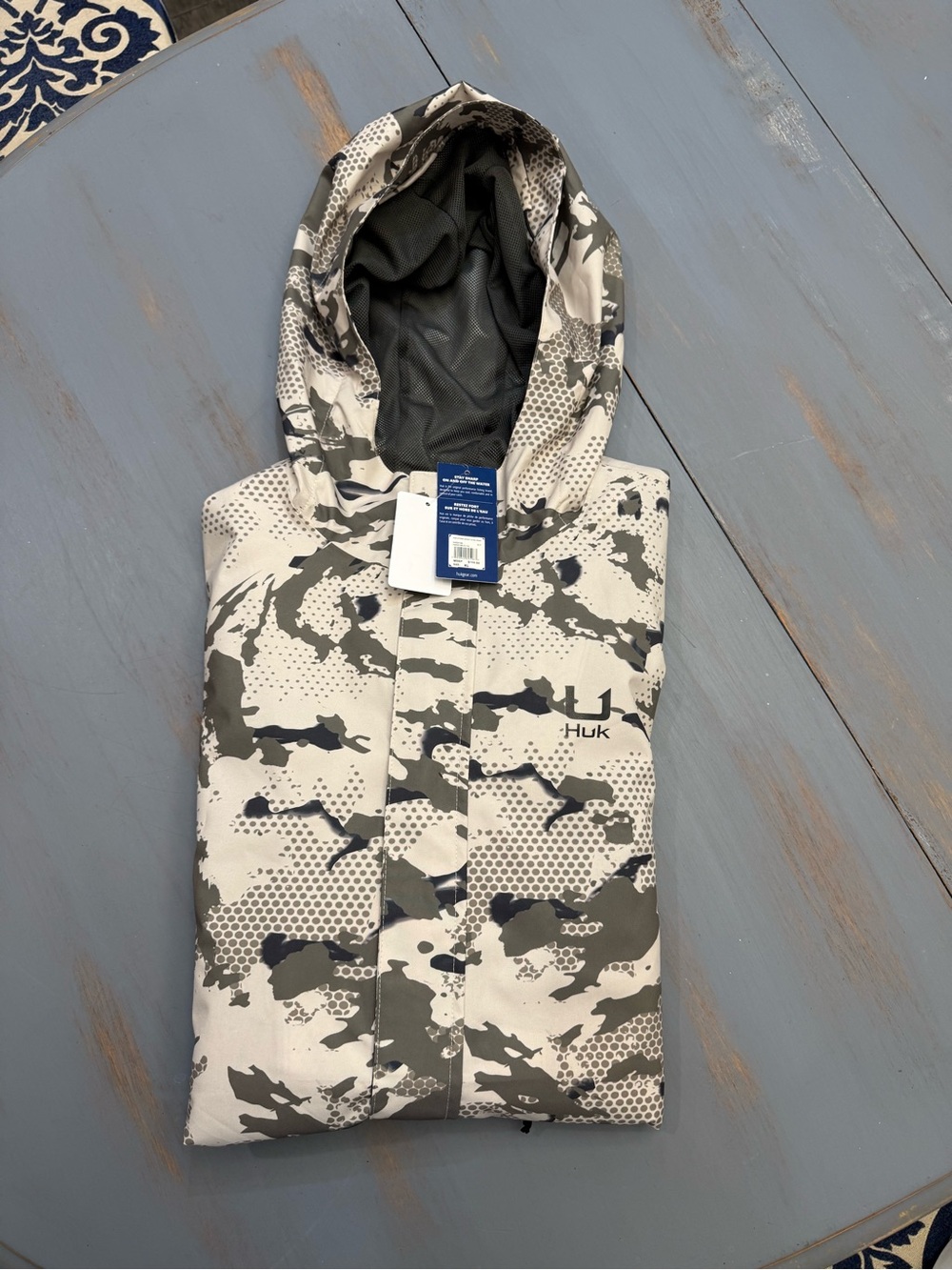 HUK Storm Jacket 2.0 Men’s XL Camo Waterproof Fishing Rain Jacket NWT $110